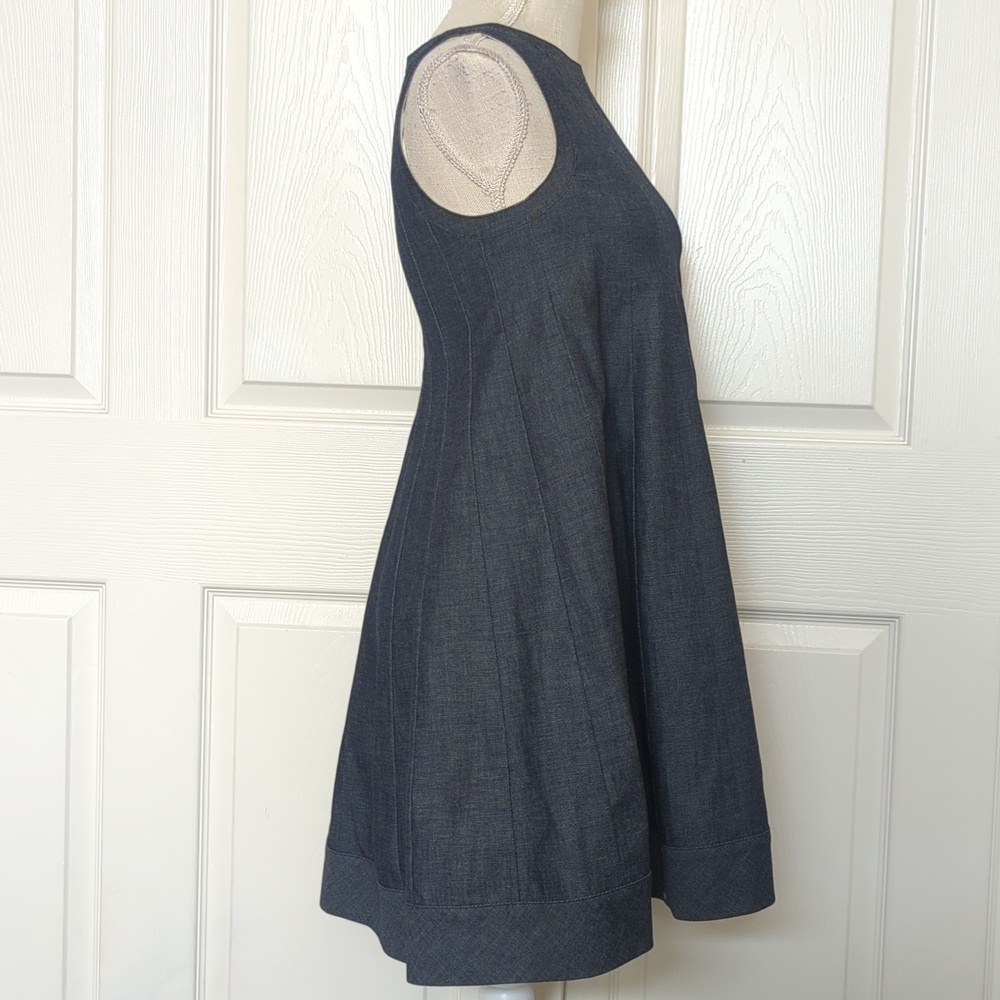 Theory Denim Darted Pleated Sleeveless Dress, Size 0 - Picture 4 of 8